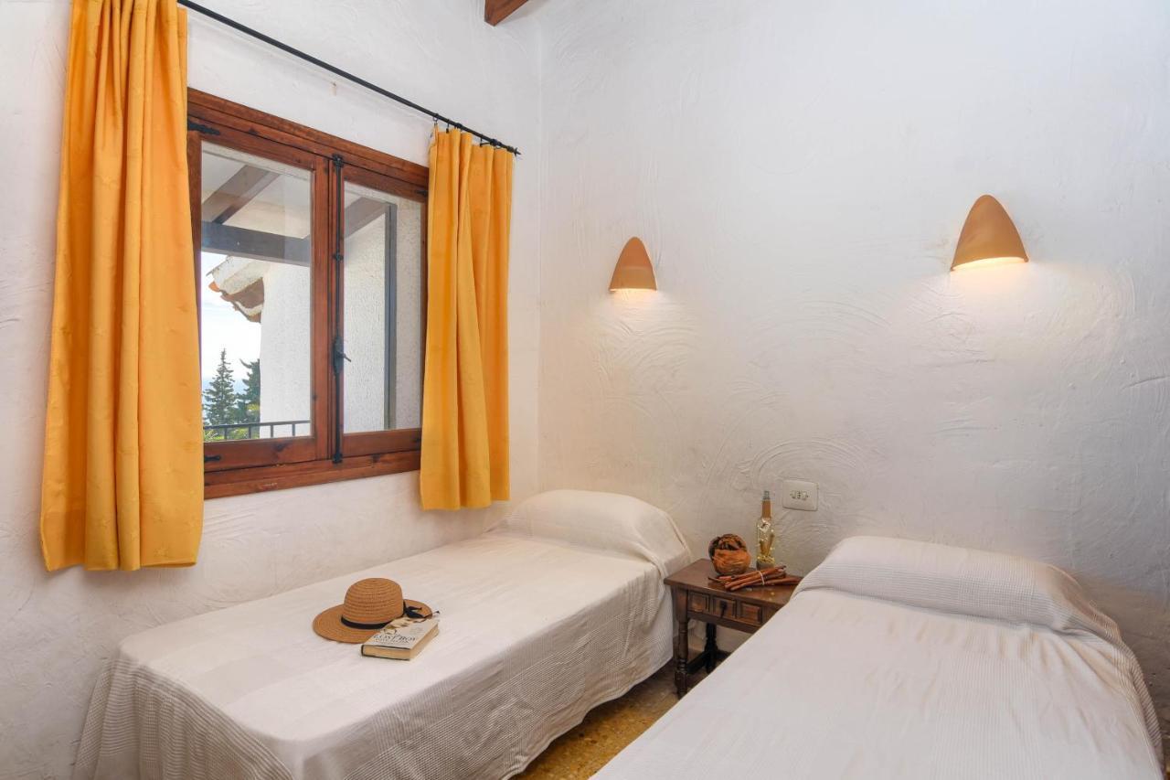 With Seaviews In Moraira Teulada