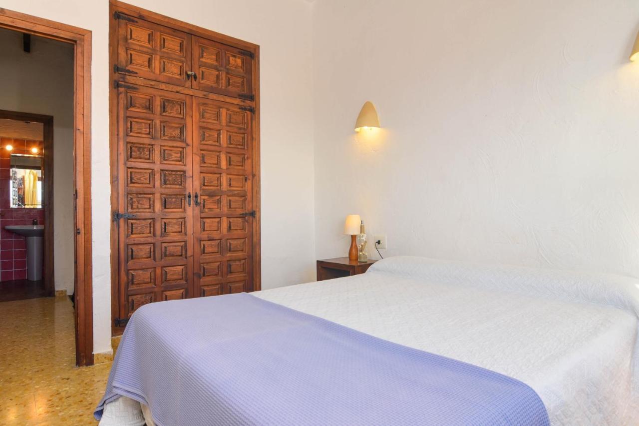 With Seaviews In Moraira * Teulada