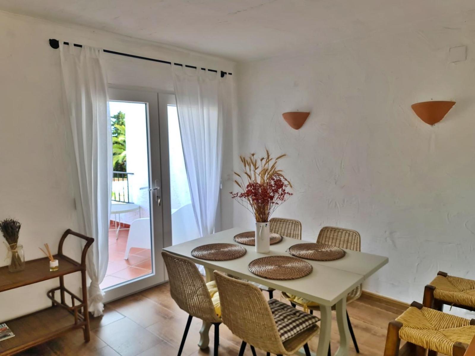 With Seaviews In Moraira Ferienhaus